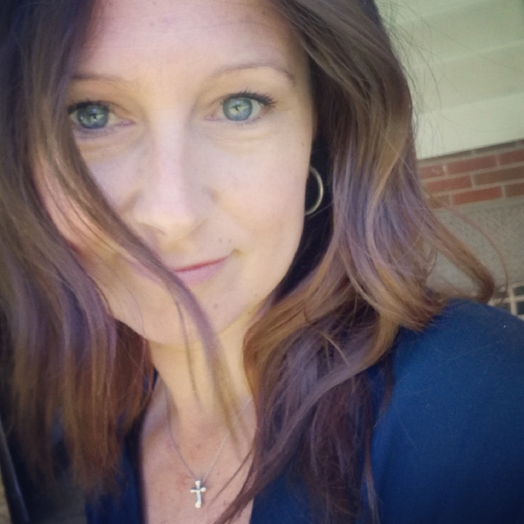 Meet your Posher, Kelly - Picture 1 of 1